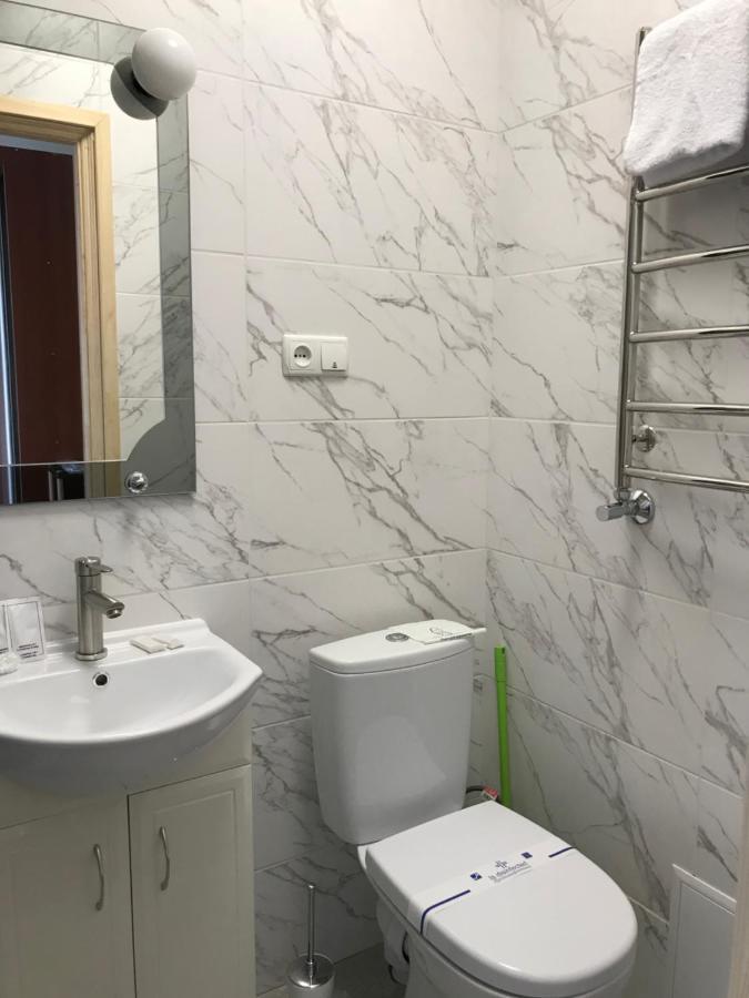 Sun Hotel Mizhhirya  Bagian luar foto