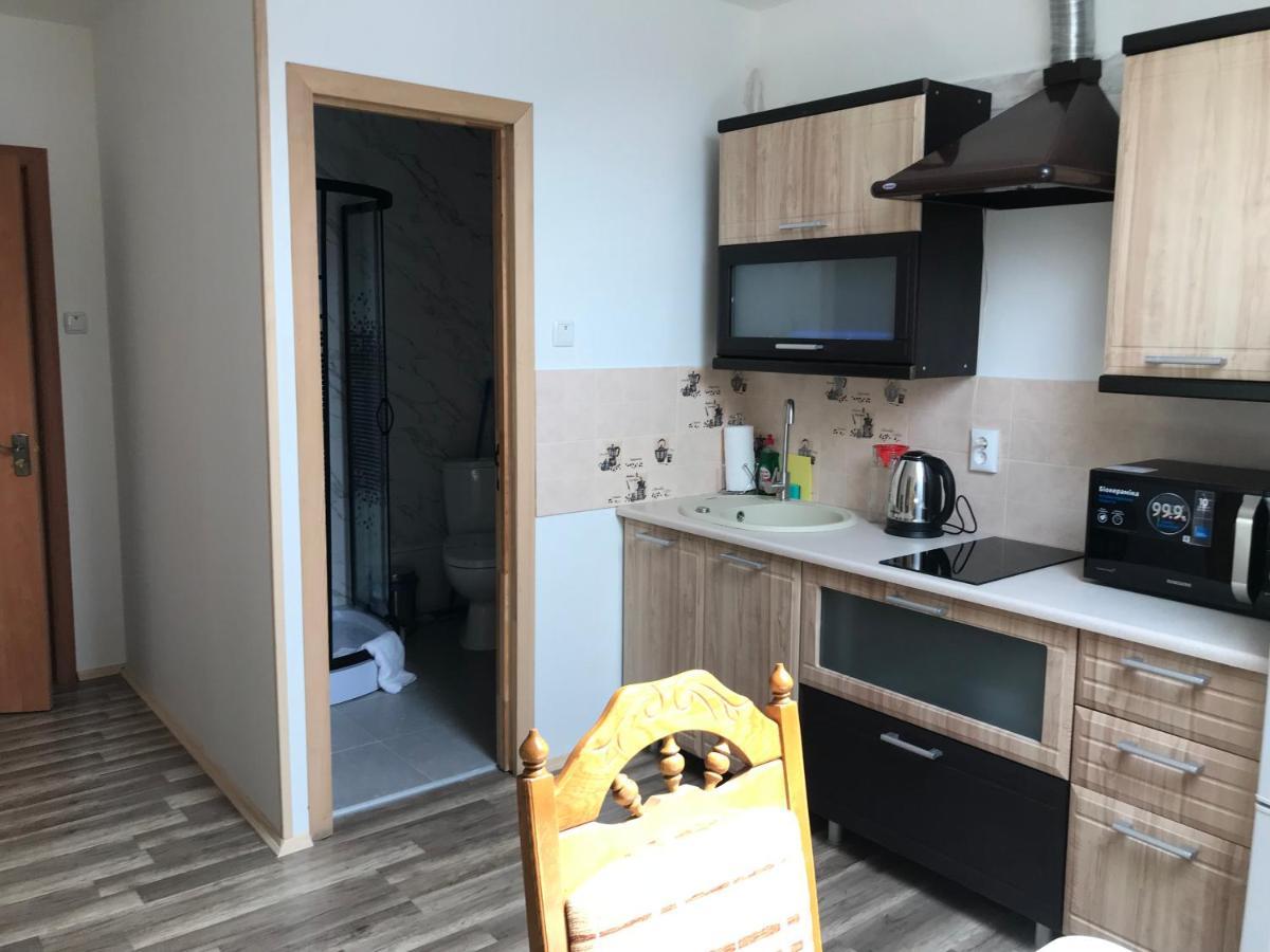 Sun Hotel Mizhhirya  Bagian luar foto